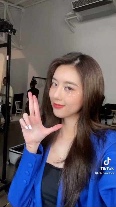 李凱馨 Eleanor Lee Tiktok 💙 or 💛