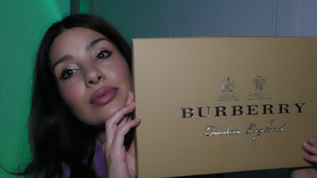 ASMR UNBOXING RILASSANTE LUXURY 💰| Tapping e Scratching SU BORSA