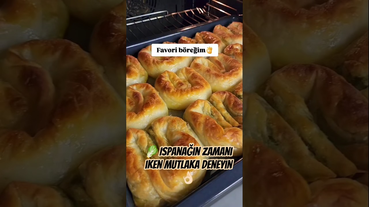 🥬TAM ZAMANIYKEN ÇITIR ÇITIR ISPANAKLI BÖREK YAPMAYAN KALMASIN🥰/IG:@sunum_agacı #ıspanaklıbörek#börek