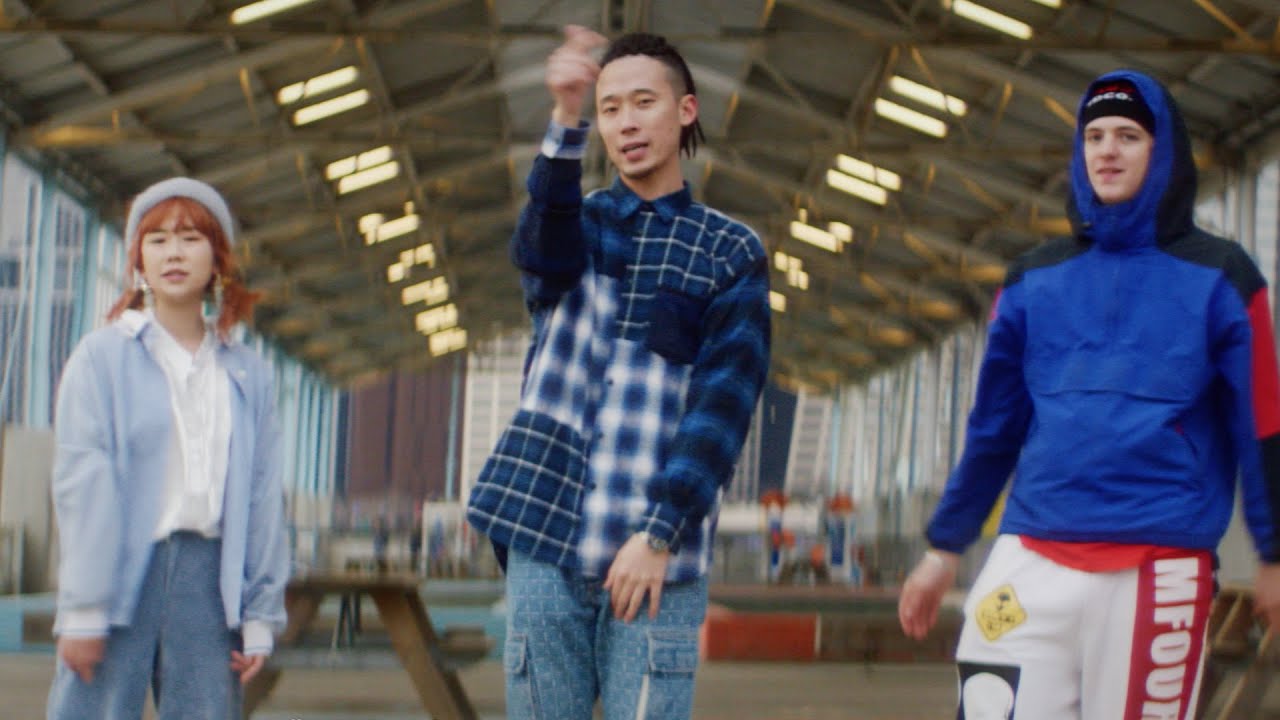 KALA & WEIRD DANE ft. 直火帮 FEEZY - "UNDERWATER 秘密海底" (Official Video)