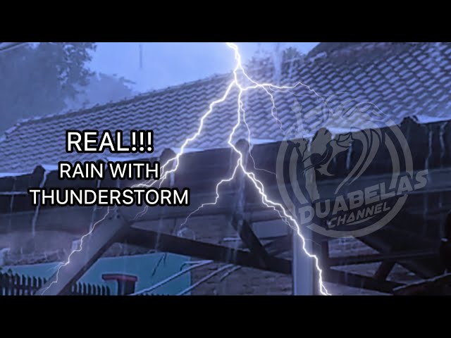 REAL!!! THE SOUND OF RAIN WITH THUNDERSTORM class=