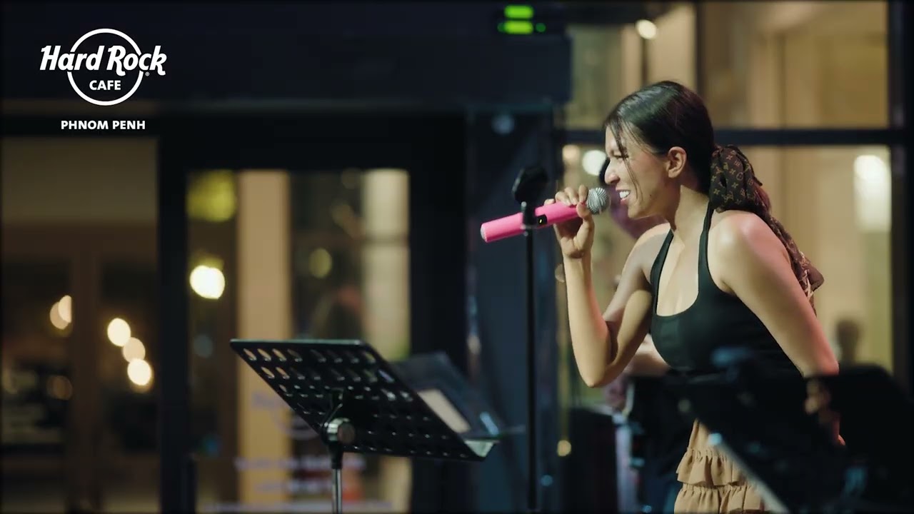 រាត្រីទីមួយ - រស់ សេរីសុទ្ធា |​ Live Performance កញ្ញា ដាណា | Cornerstone Band