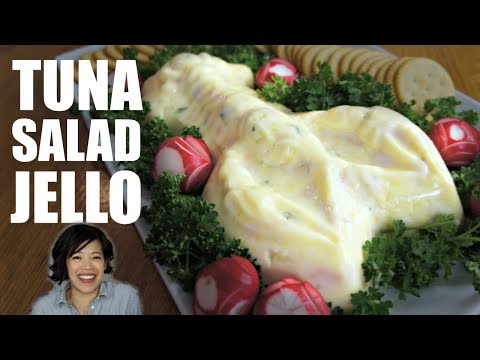tuna-salad-jello-in-a-lobster-mold-|-retro-recipe-test