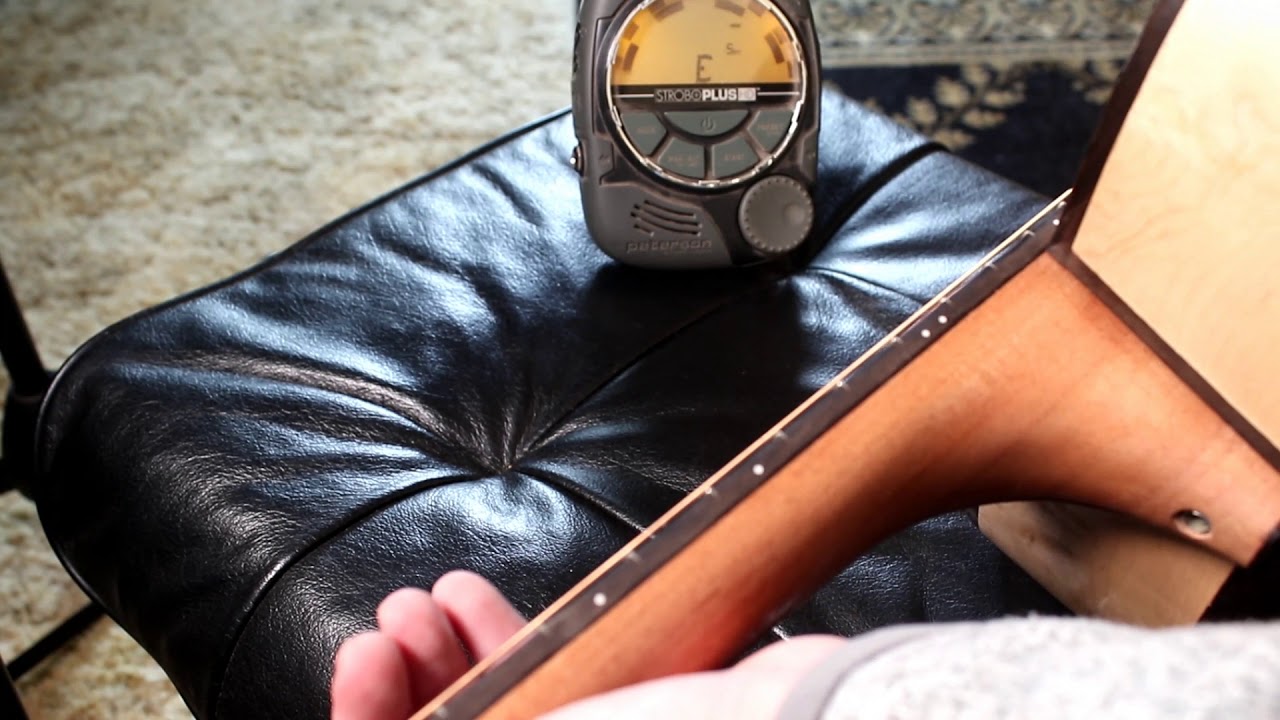 An example of how to get Perfect Guitar Intonation with a split saddle bridge YouTube