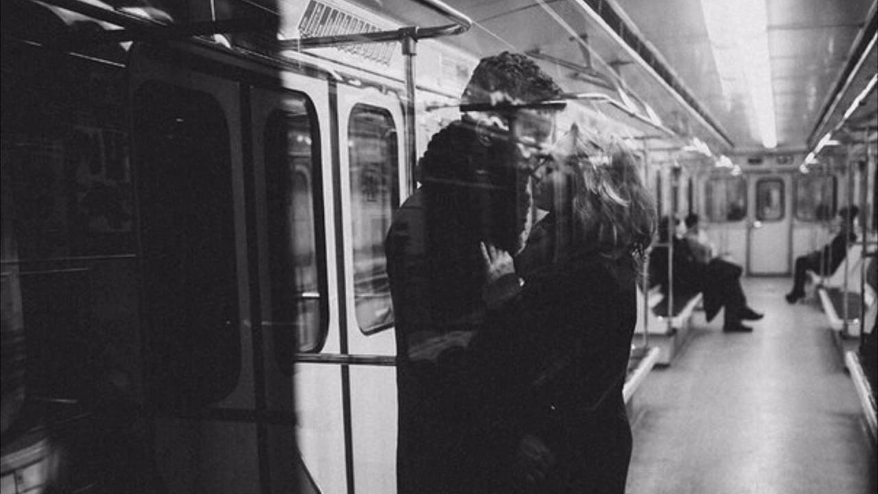 L O N E R // Need for love