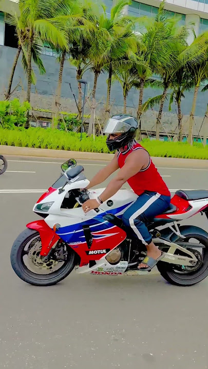 Cbr 600 😮‍💨Srilanka 🇱🇰 #cbr #cbr600rr #bikelife #motorcycle #bike #sportbike