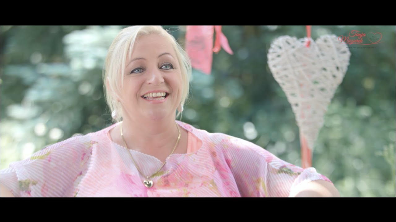 Tanja Mazurek - Freie Traurednerin & Sängerin