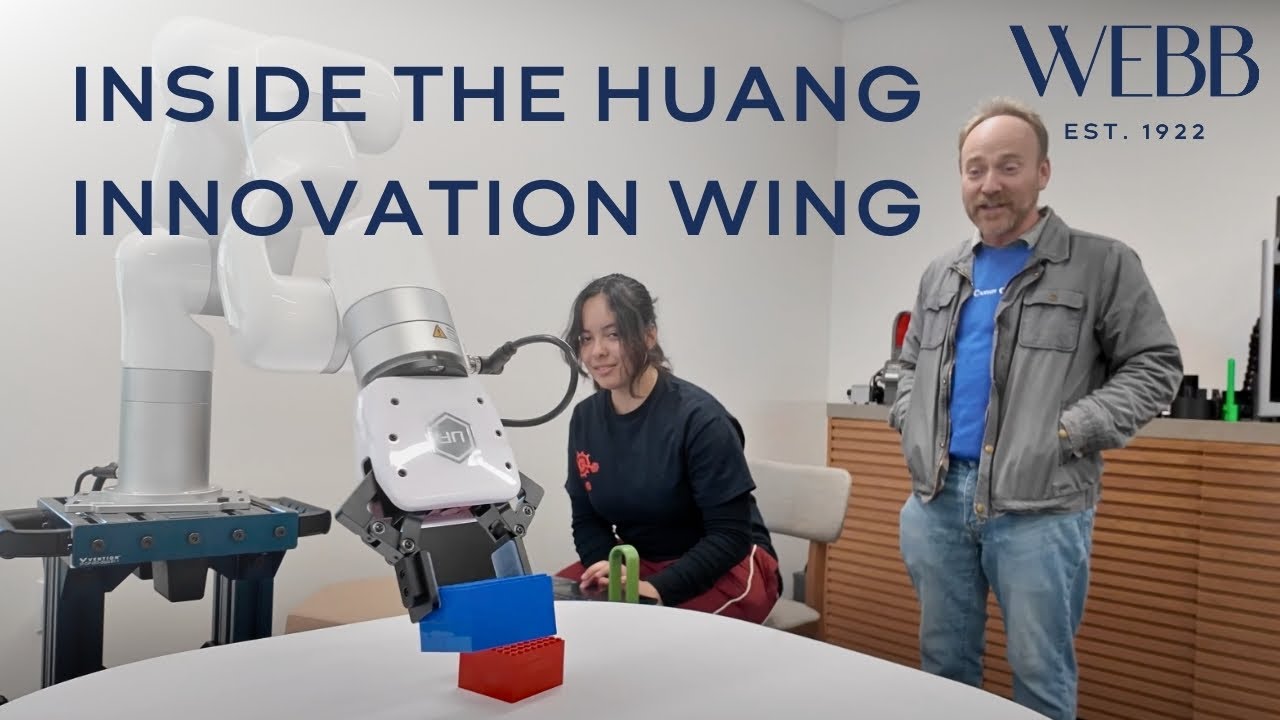 What do students do in the huang innovation lab youtube