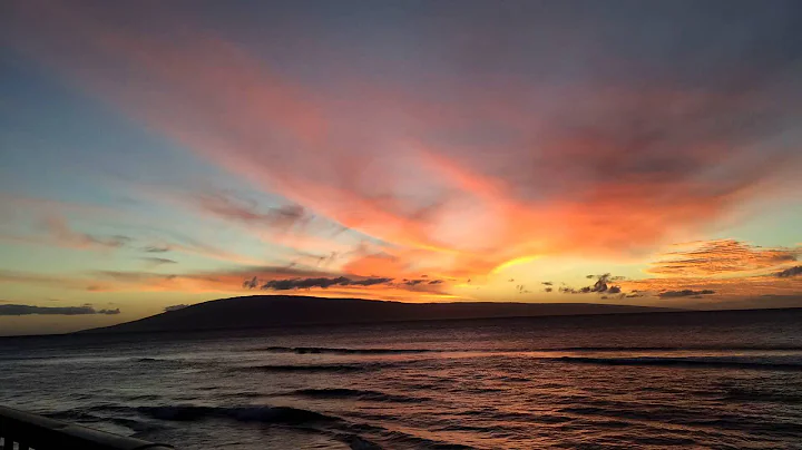 Maui Sunset - Timelapse