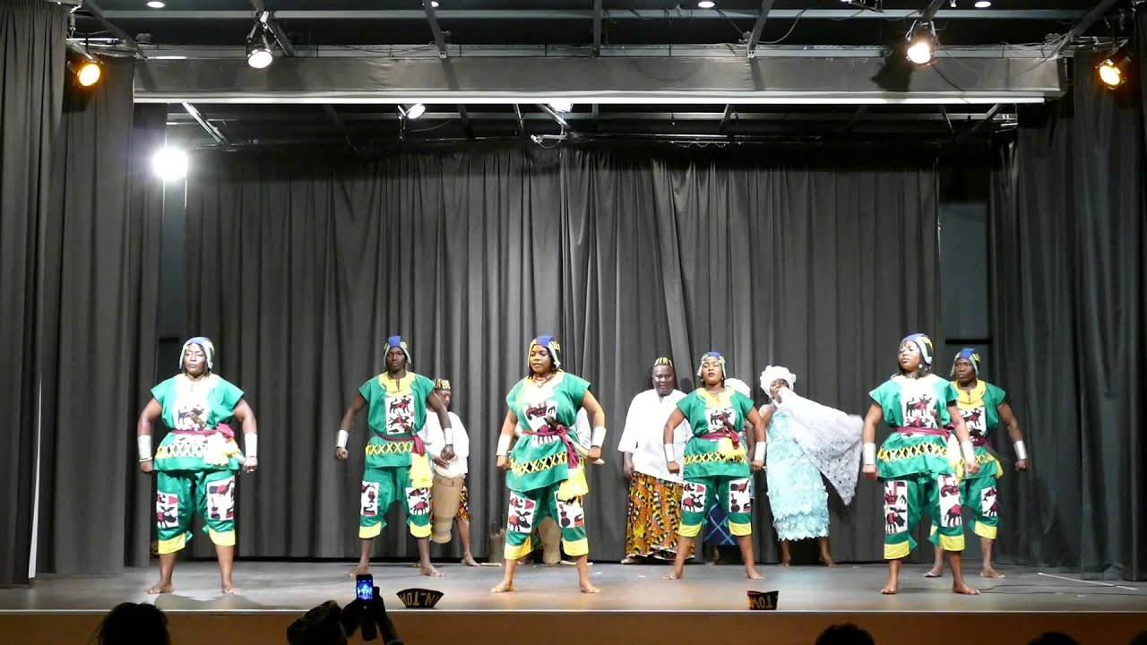 Danse HOUNGAN - YouTube