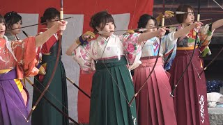 新成人、晴れ着で弓競う 三十三間堂、昨年は中止