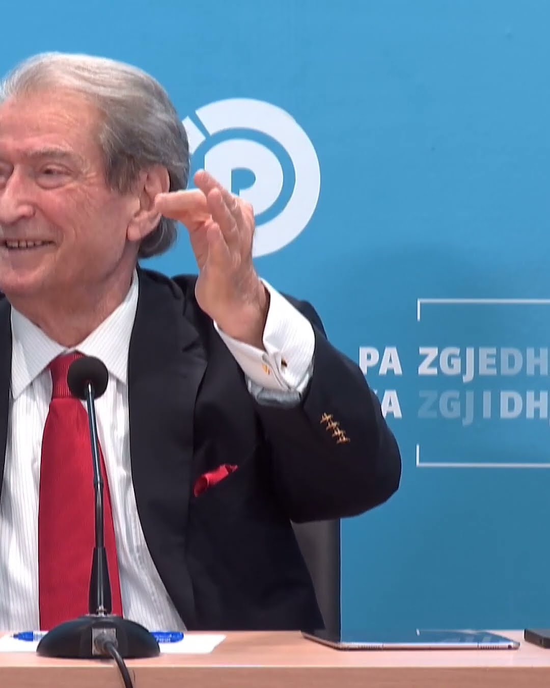 PD-ja ngel në matematikë. Gënjehen midis tyre, duan të na gënjejnë dhe ne - Fiks Fare