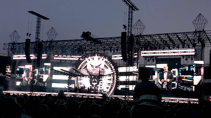 Cheek: Intro @ Olympic Stadium 22.8.2014 (5.1DD+ Lumia 930)