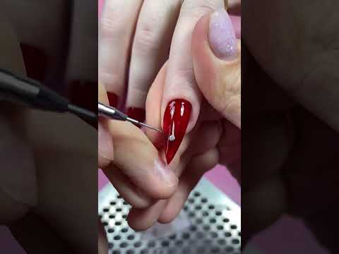 ЗАСТАВИЛИ ДЕЛАТЬ НОГТИ😡 #andrus #маникюр #обучение #shorts