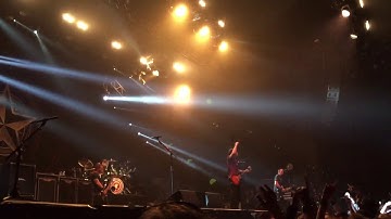 Alter Bridge - Show me a Leader