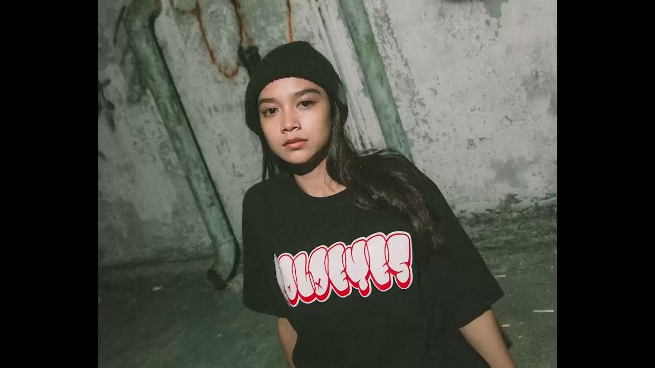 advertisement、fully rendered