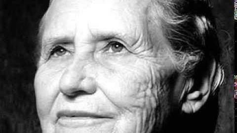 Doris Lessing about the Sufi Way con Subtítulos en Español.
