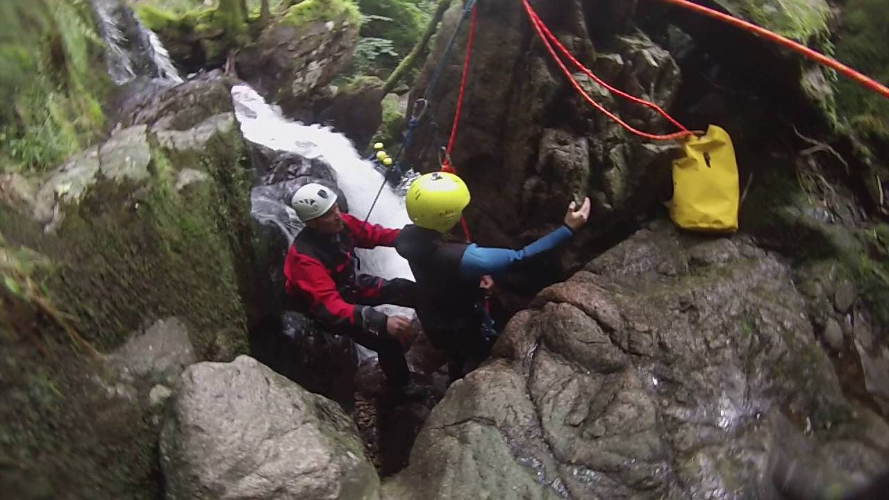initiation descente en rappel en canyon YouTube
