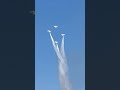 航空祭前日にはもったない程の青空。そこに映えるブルーインパルス🩵