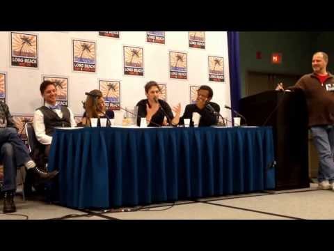 Young Justice Voice Acting Panel: Kid Flash Talks Awkward Artemis Kiss Long Beach Comic Con