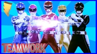 Power Rangers Essentials 3: Teamwork (MMPR)