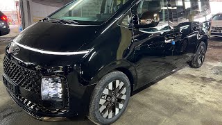 НОВЫЙ Hyundai Staria Максимальная комплектация, цена 6.500.000 рублей.