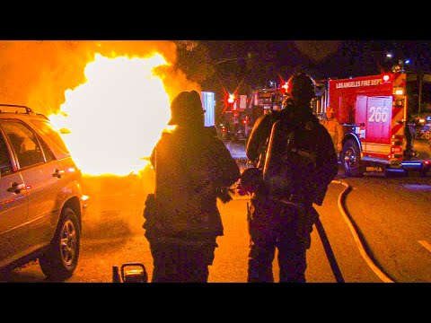 LAFD Light Force 66: Vehicle Fire