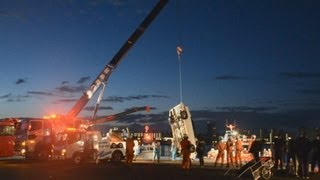 車転落で男女３人死亡 神戸港、１人は自力脱出