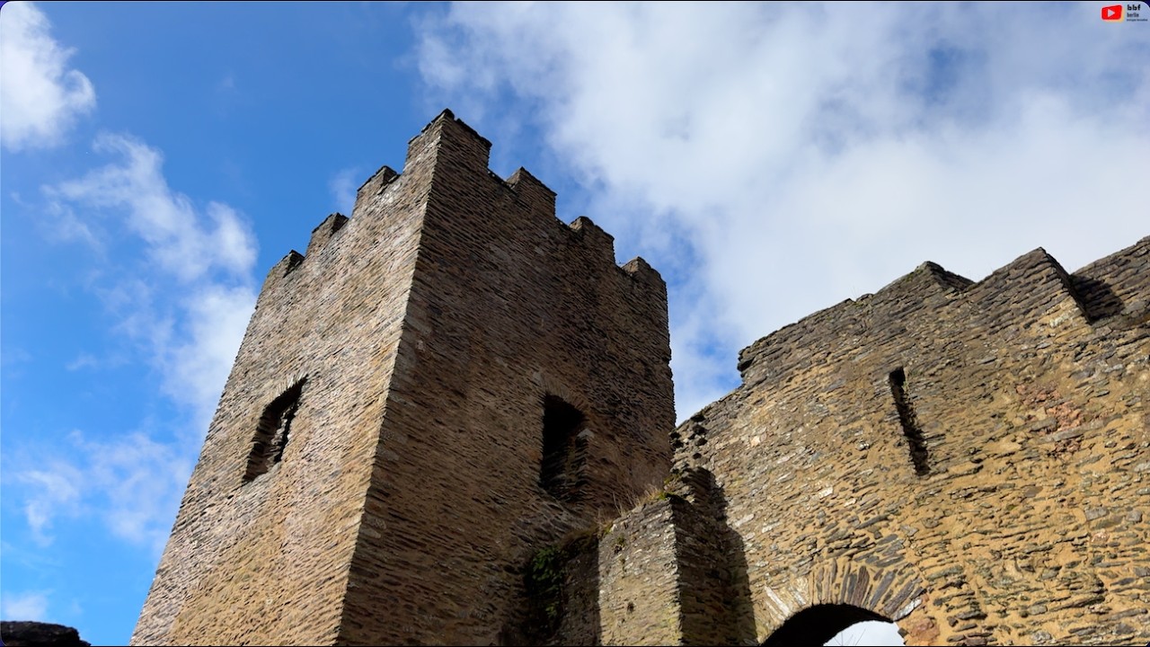 LUXEMBURG   🇱🇺 | Burg Bourscheid  |  BBF Berlin Bretagne Fernsehen  🇩🇪
