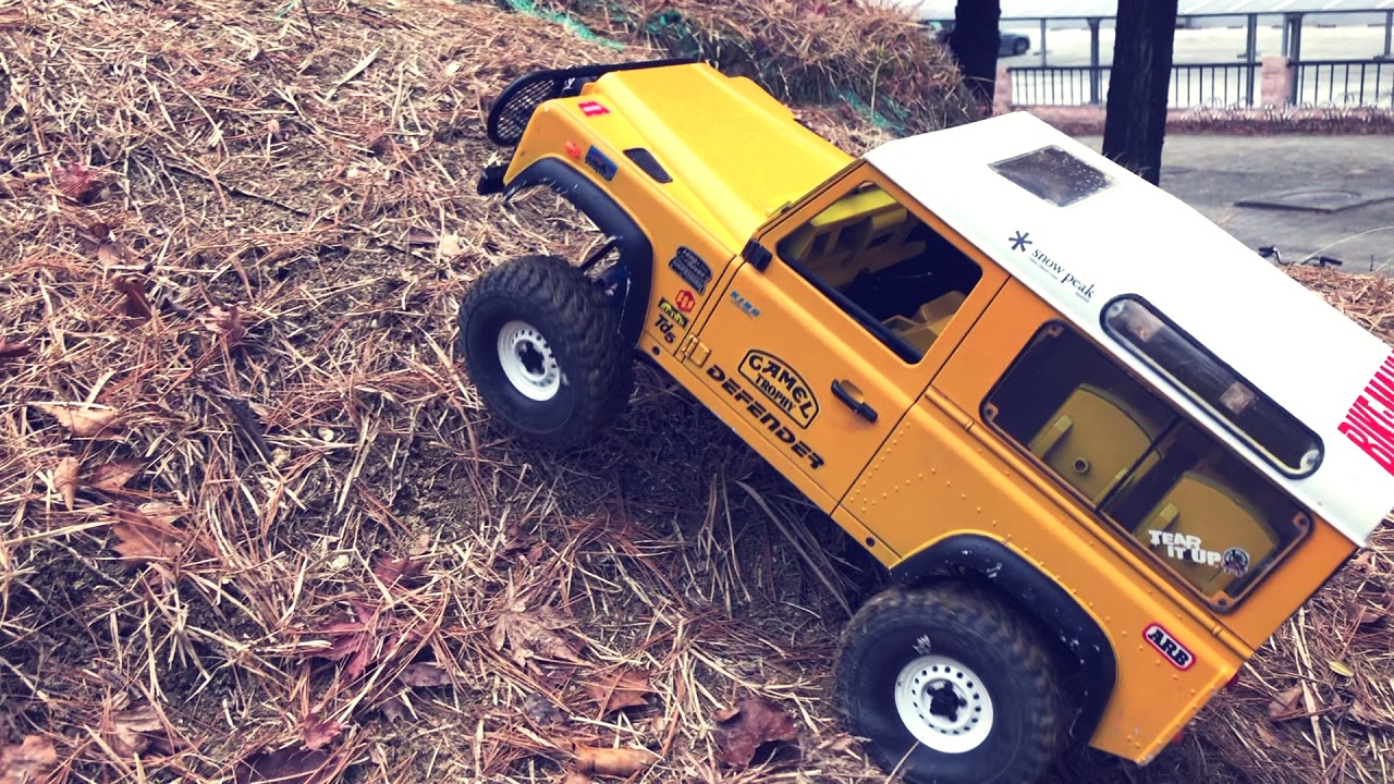Test drive for Pitbull Growler 1.55" Tires /w rc4wd d90 defender