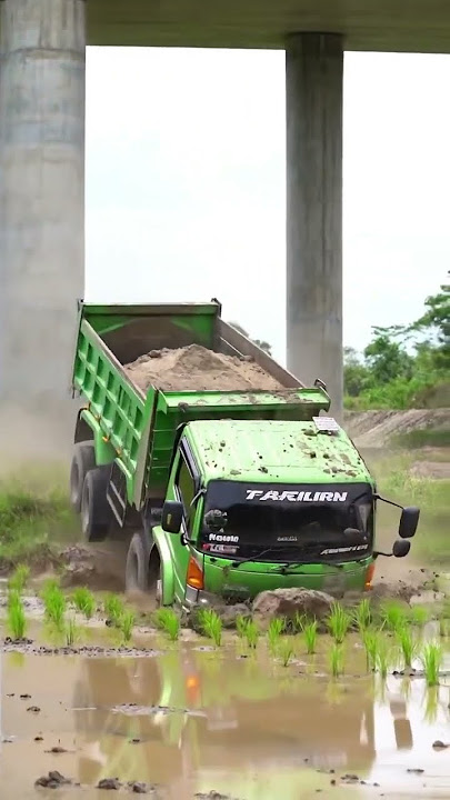 Truk Oleng Dump Truck Pasir !! #trukoleng #dumptruck #truck