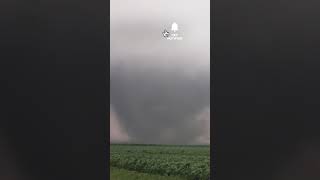 BIG SCARY MIDWESTERN TORNADO touches down next to storm chaser