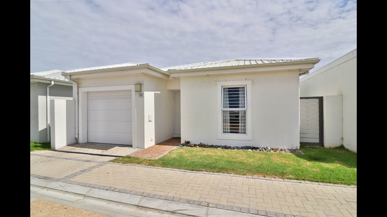 2 Bed House for sale in Western Cape Cape Town Tableview And