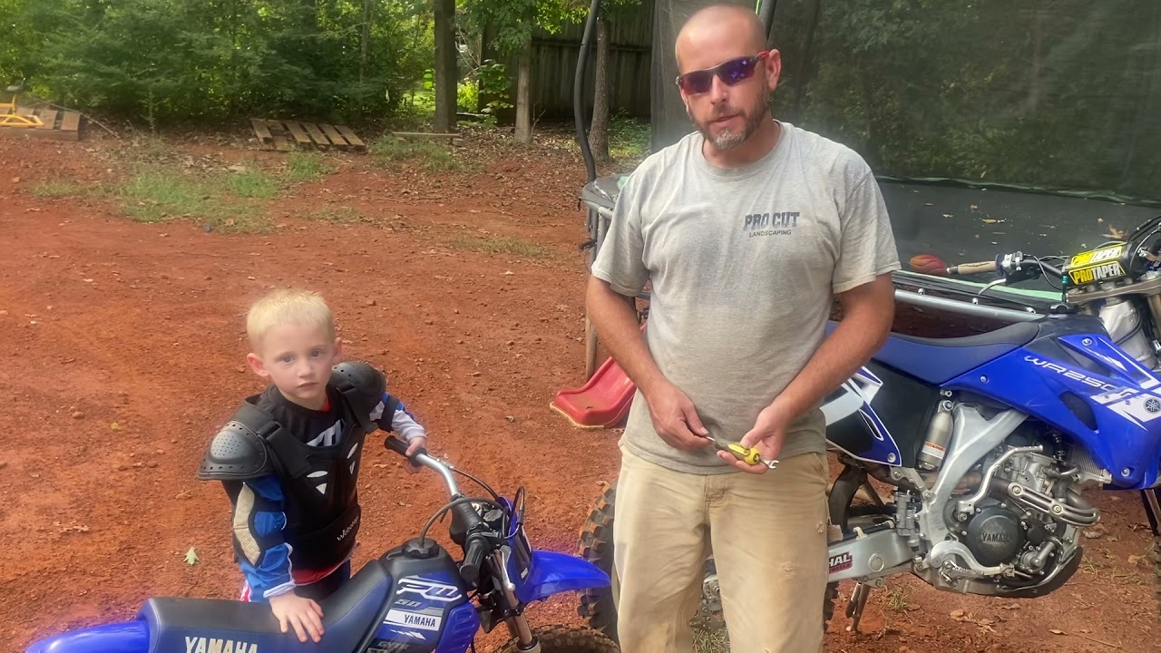 Throttle Adjustment on Yamaha PW50 YouTube