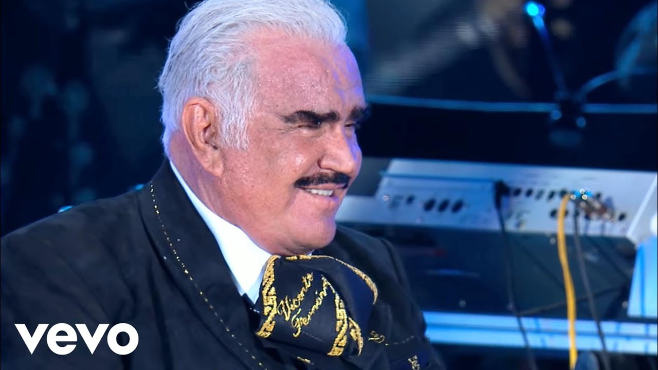Watch Vicente Fernández - Lástima Que Seas Ajena (En Vivo [Un Azteca en el Azteca]) on YouTube