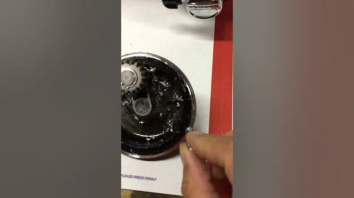 KitchenAid mixer poorly assembled by the whirlpool corporation