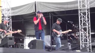 Cole Swindell, "Aint Worth The Whiskey", CMA Fest 2014