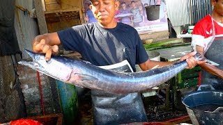 AMAZING CUTTING SKILLS || GIANT WAHOO FISH CUTTING SKILLS BY EXPERT FISH CUTTER