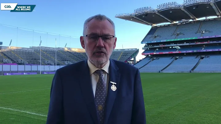 Seasons greetings from Uachtarn CLG Larry McCarthy.