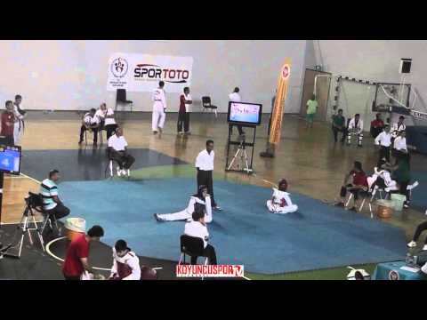 46kg Hamiyet Togan vs Semanur Egilmez (Turkish Junior TKD Championships 2015)