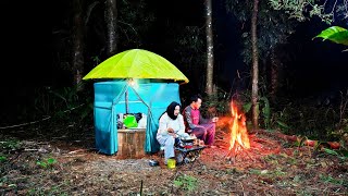 CAMPING WITH MY WIFE: BUILDING A ROUND SHELTER, SLEEPING VERY SOUNDLY