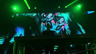 Invaders (WALL OF DEATH) & Dead Presidents - Zomboy (ROTT N' ROLL TOUR 2019 - Raleigh, NC - 4/12)