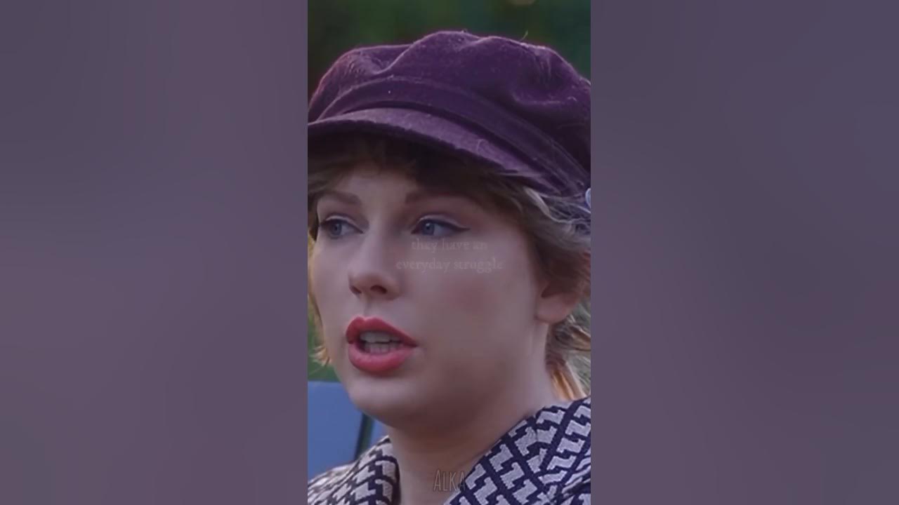 Taylor Swift - August