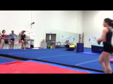 video phone beyonce mp3 Nini having a mental block while tumbling