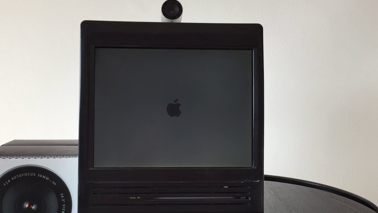 Macintosh SE/30 running Mac OS X 10.8.5 - YouTube