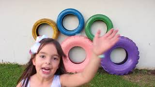 Brincando E Aprendendo Cores - Jéssica Godar E Laurinha E Helena