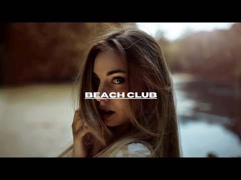 Sıla Gençoğlu - Referans • Beach Club ™ ©