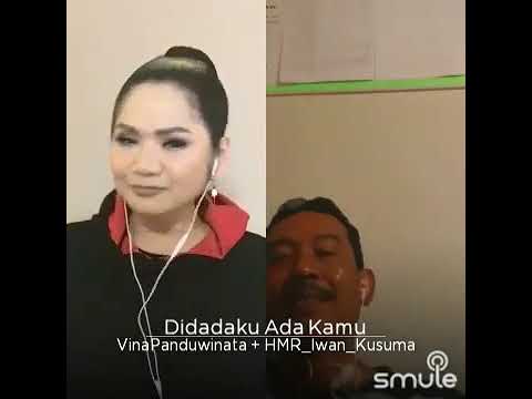Di Dadaku Ada Kamu singing with Vina - YouTube