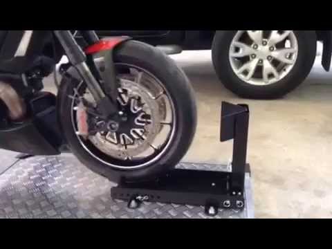 Easy Stand Product Motorcycle Display Easy Stand Product Motorcycle Display
