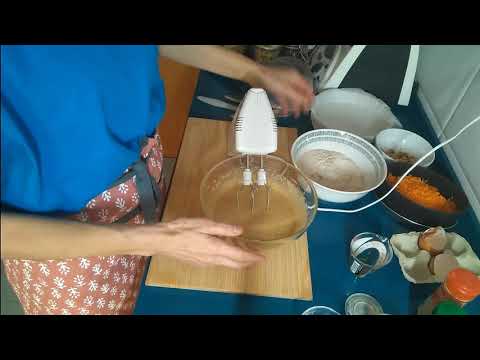 Vídeo: Com Cuinar El Pastís De Pastanaga